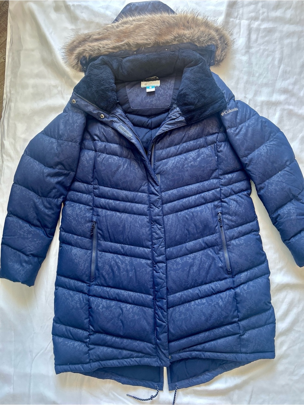 Columbia Navy Blue Puffer (NWOT) XXL Women